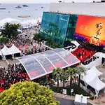 T2 Climatisé, Avec Parking à Appartement Cannes