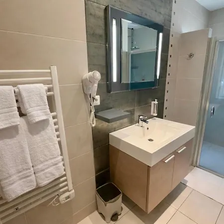 Appartement T2 Confort & Parking Prive Cannes Centre 4 Pers *
